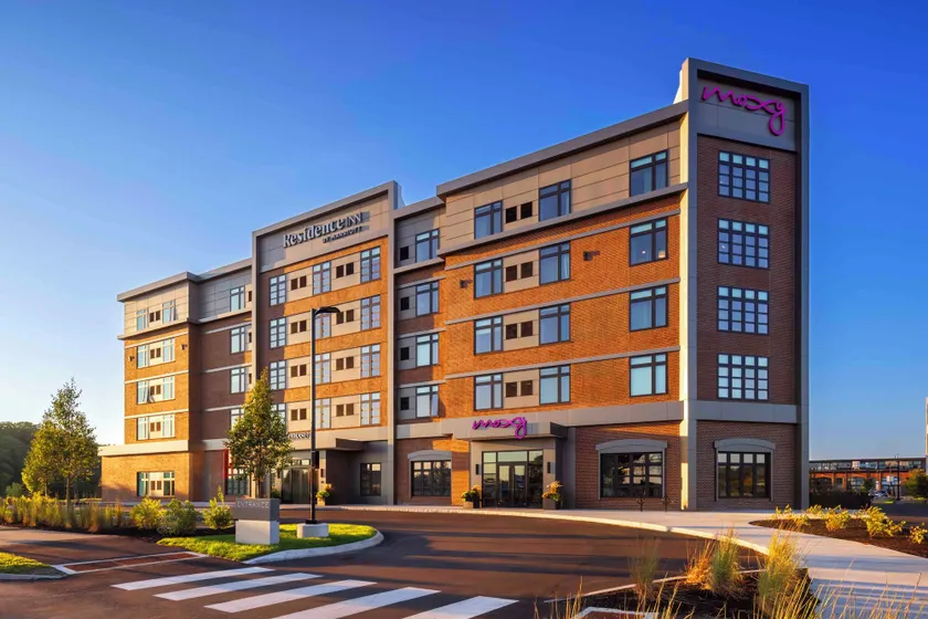 Residence Inn by Marriott Portland Thompson's Point - Image 1