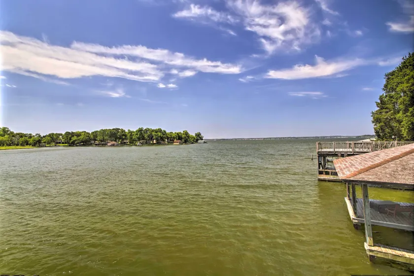 Waterfront Lake Home w/ Deck - New Renovations! - Image 1