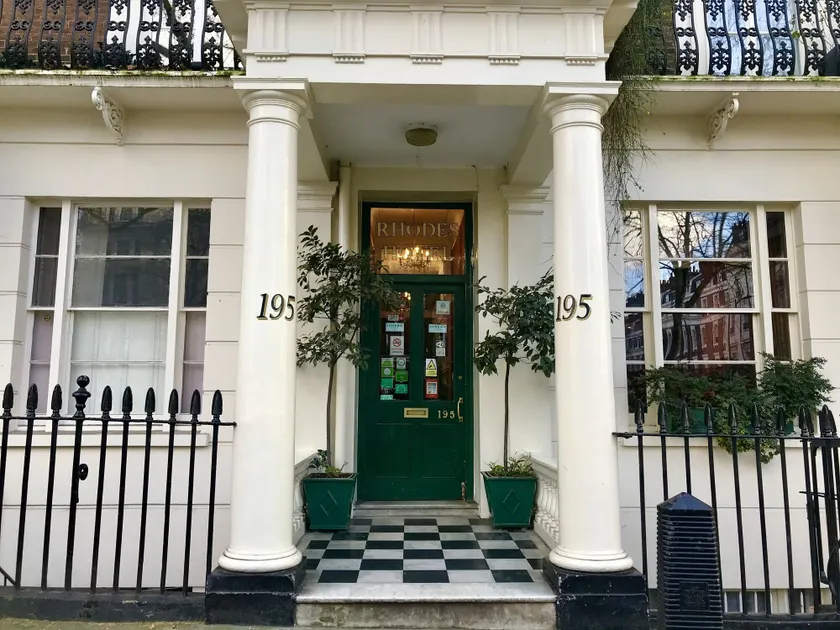 Rhodes Hotel - Image 1