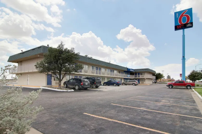 Motel 6-Fort Stockton, TX - Image 1