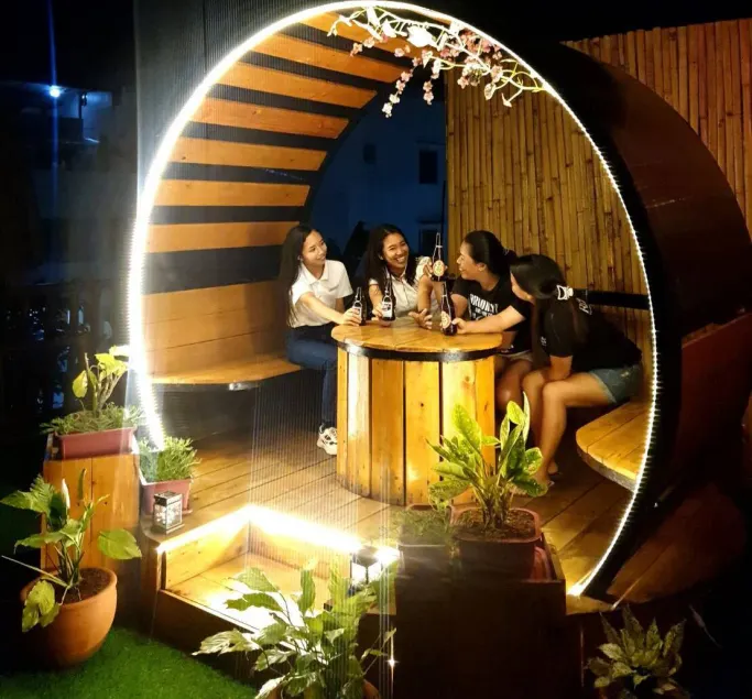 CiNta Hotel - Image 1