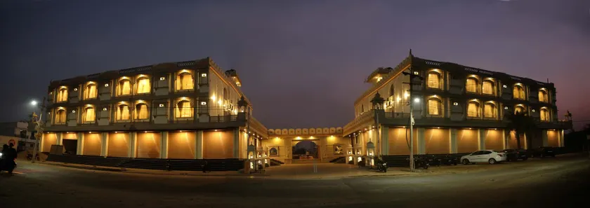 Hotel Neva Ji Palace - Image 1