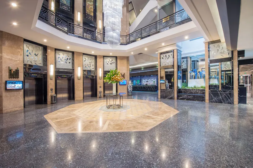 Millennium Harbourview Hotel Xiamen - Interior entrance