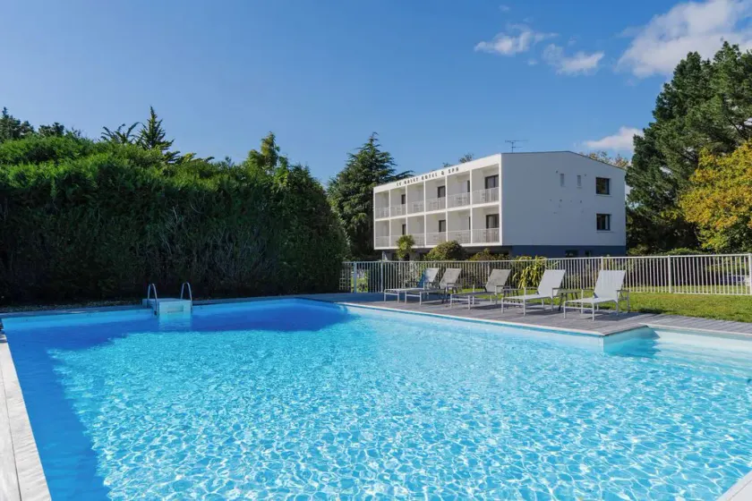 Le Galet Hotel & Spa - Image 1