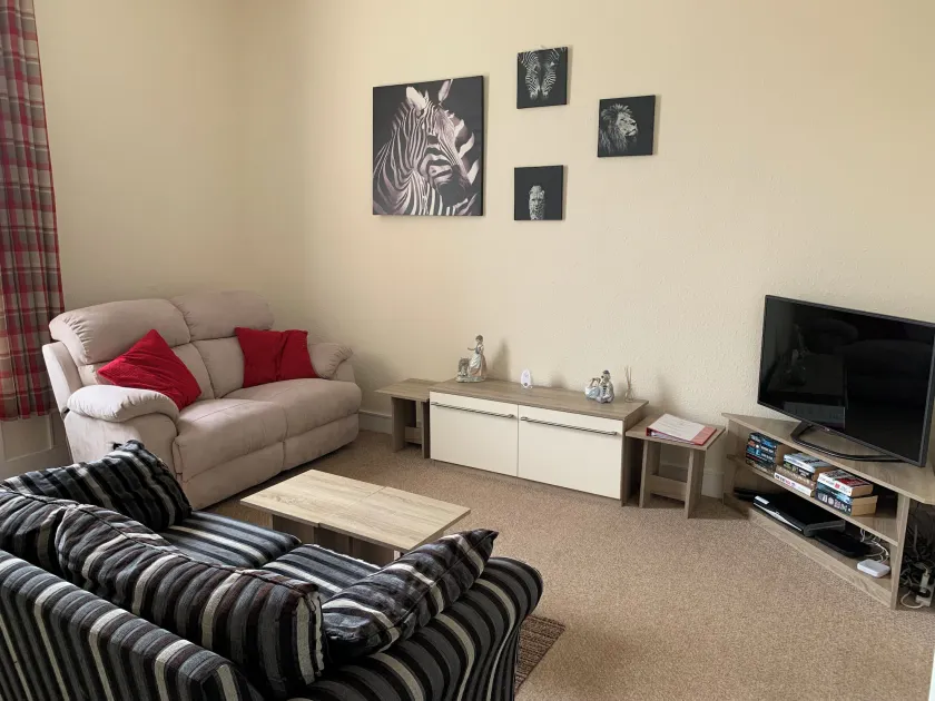 Charlotte Street 2 Bedroom Apartment - Image 1