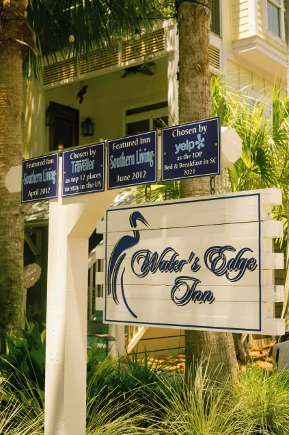 Water's Edge Inn - Adults Only - Image 1