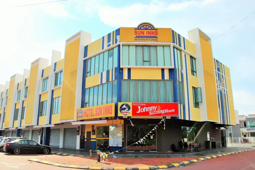 Sun Inns Hotel Pasir Penambang (KS Botanic) - Image 1