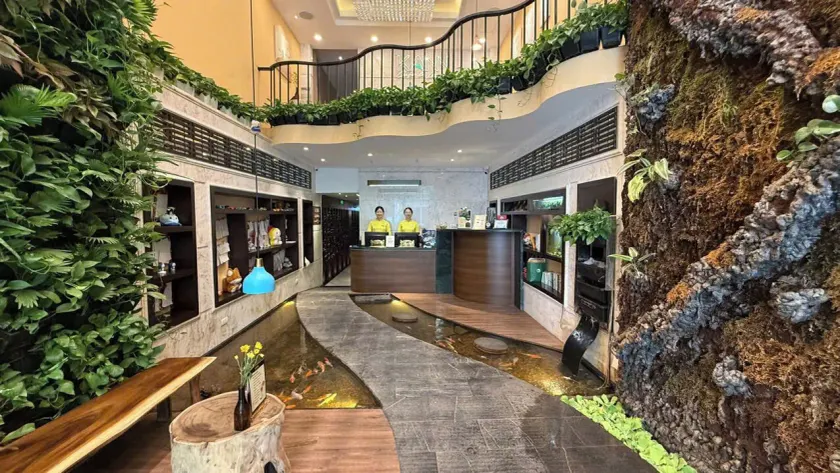 Hanoi Brilliant Hotel & Spa - Image 1