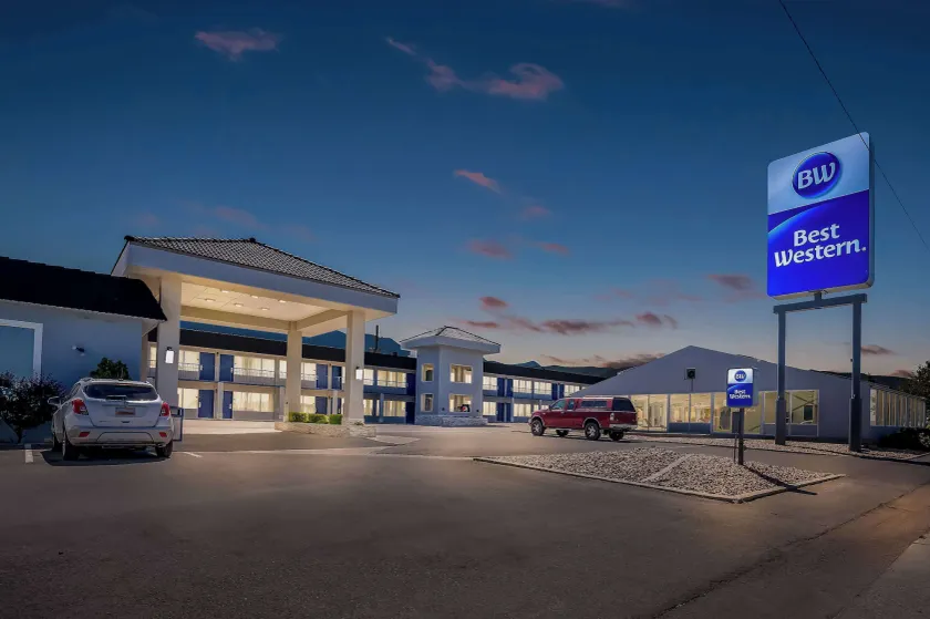 Best Western Paradise Inn - Image 1