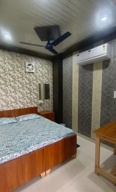 Shree Ram Lodge - Image 1
