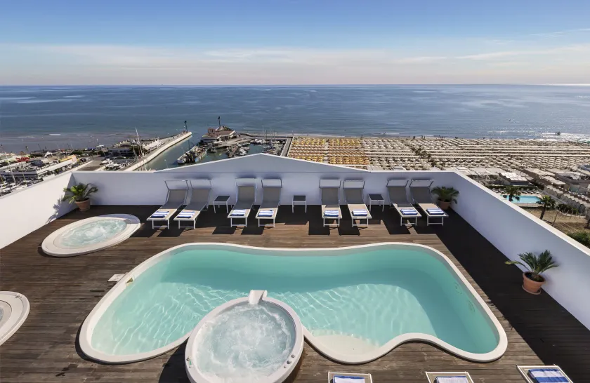 Hotel Nautico - Image 1