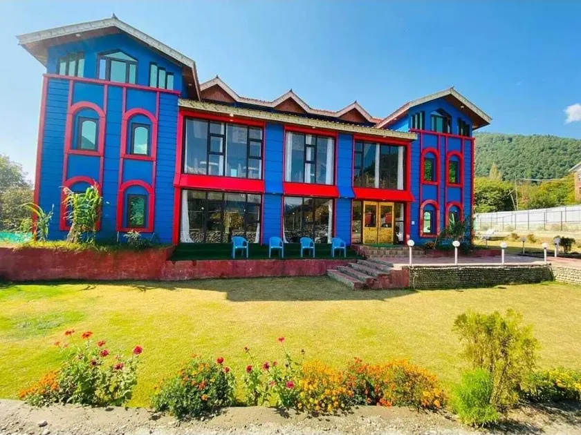 The Loyal Residency  - Image 1