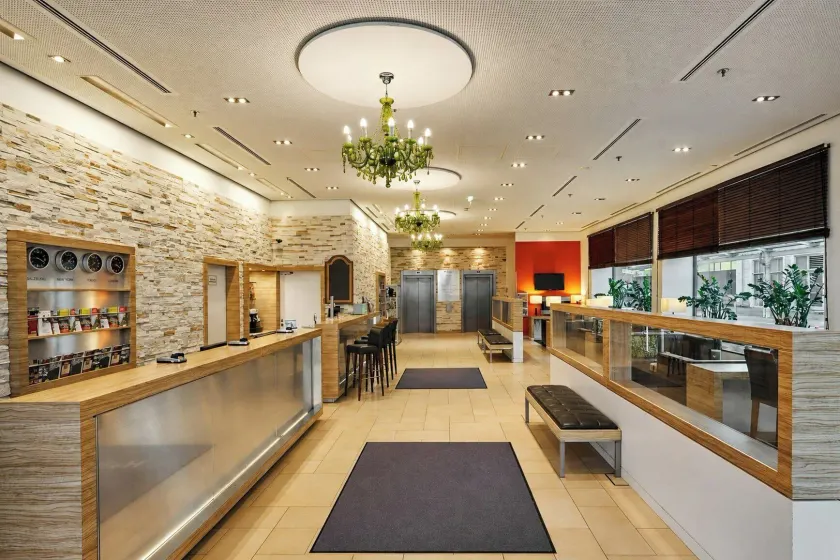 Hotel Salzburg-Hauptbahnhof - Image 1