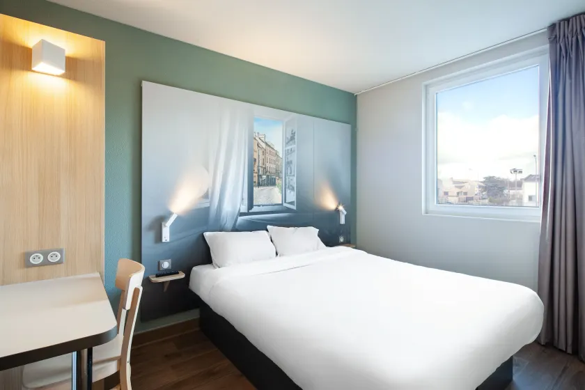 B&B HOTEL Meaux - Image 1