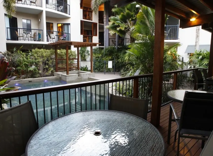Bay Villas Resort - Image 1