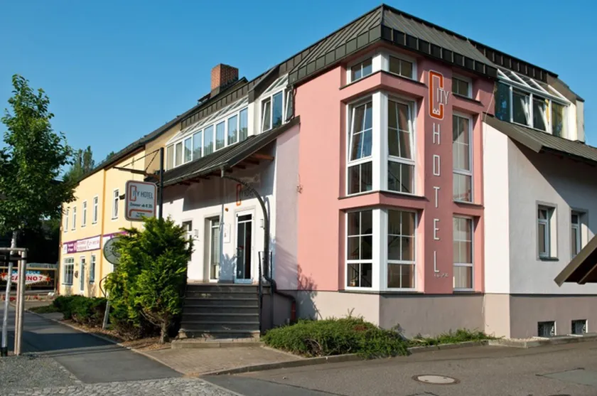 City Hotel - Image 1