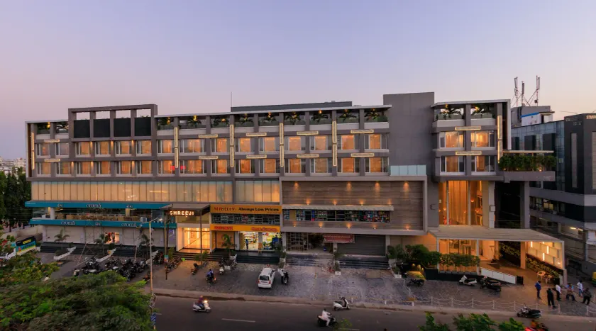 Sayaji Jamnagar - Image 1