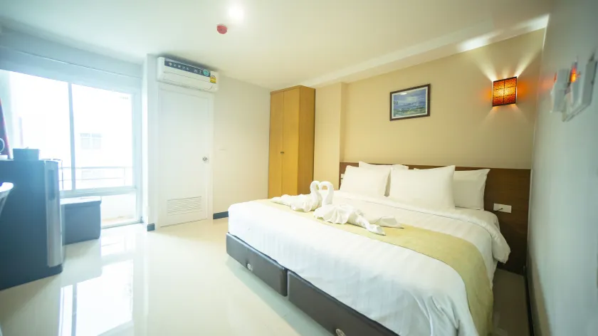 The Willing Hotel and Residence - Image 1
