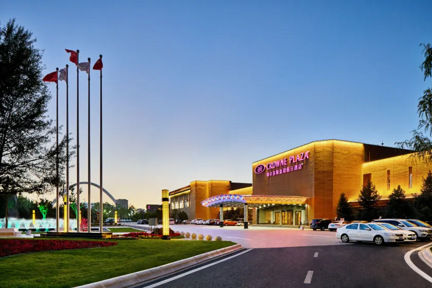 Crowne Plaza Ordos by IHG - Image 1