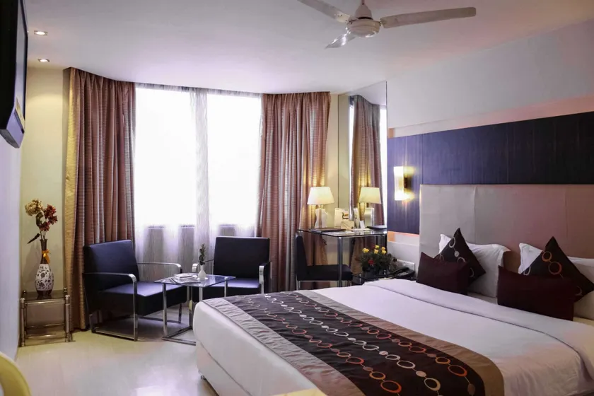 Quality Inn Residency - Image 1