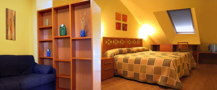 HOTEL EL ROBLE PALENTINO - Image 1