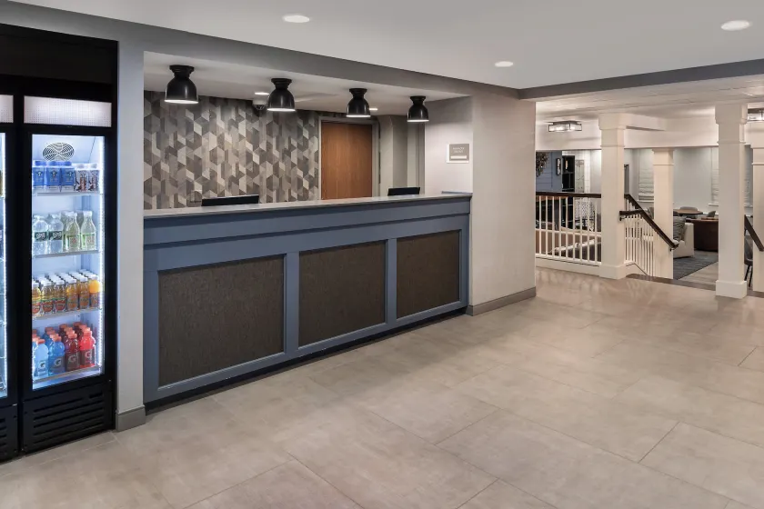 Holiday Inn Express St. Albans by IHG - Rezeption
