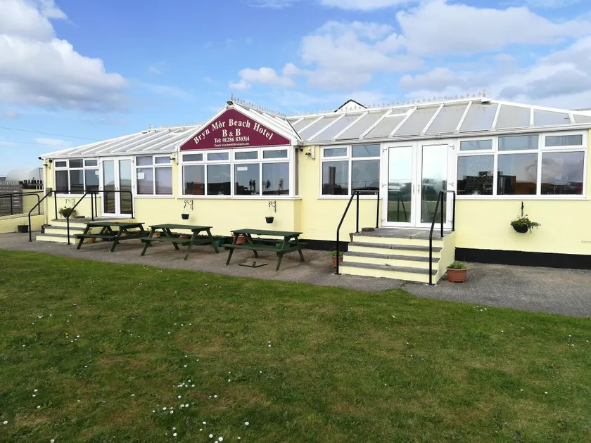 Bryn Mor Beach Hotel - Image 1