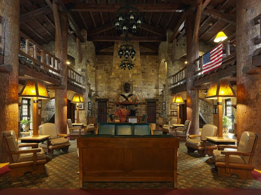 Giant City Lodge - Image 1
