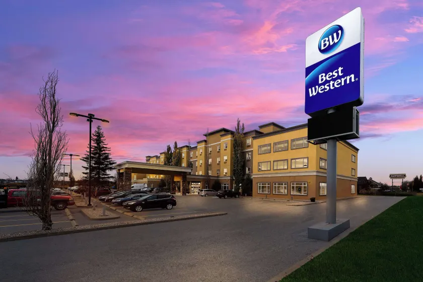 Best Western Sunrise Inn & Suites - Image 1