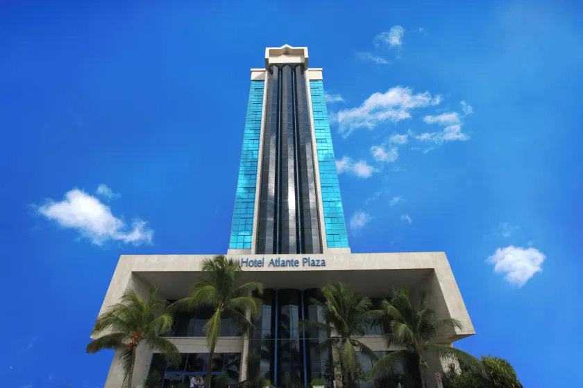 Hotel Atlante Plaza - Image 1
