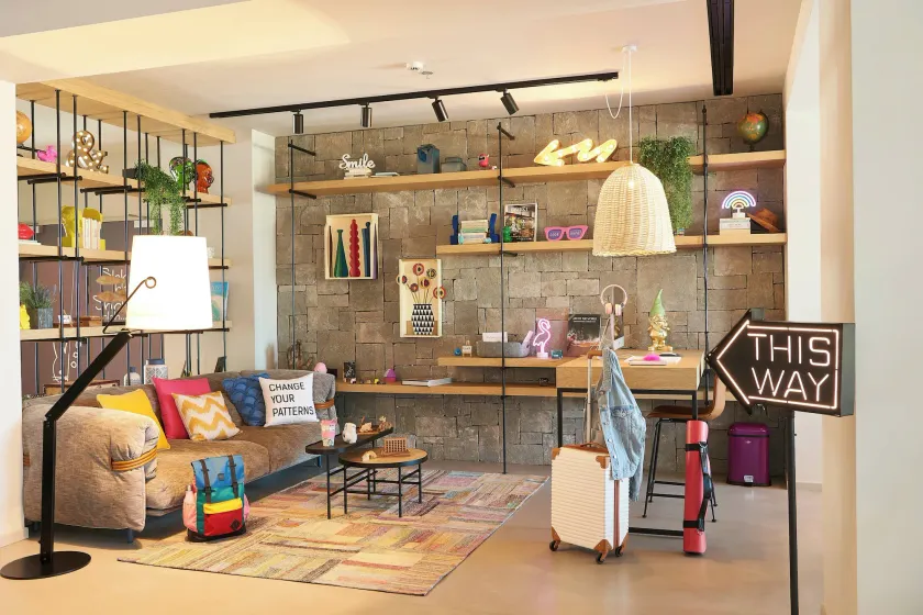 Moxy Patra Marina - Image 1
