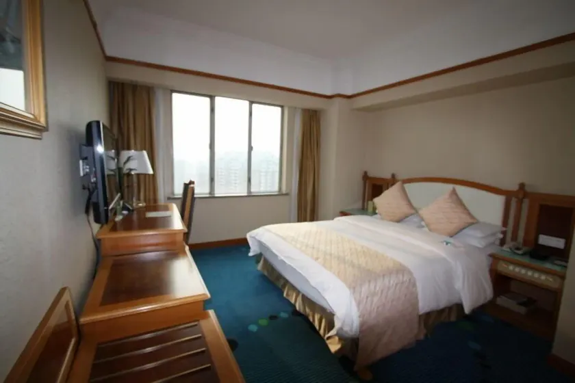 Jinling Mingdu Hotel Changzhou - Image 1
