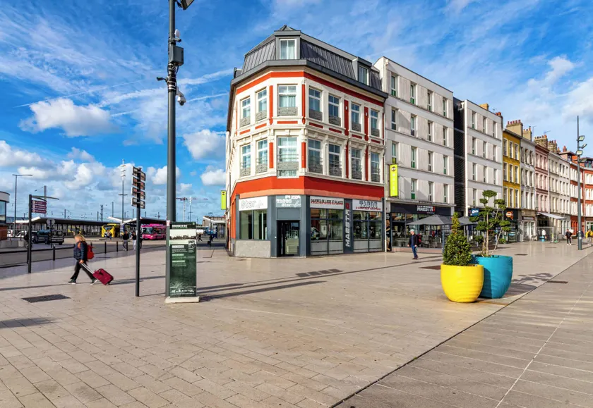 B&B HOTEL Dunkerque Centre Gare - Image 1