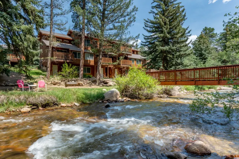 Stonebrook Resort - Adult Only - Image 1