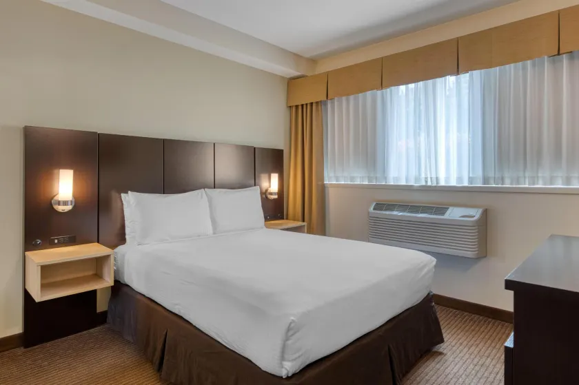 Best Western Seattle Airport Hotel - Image 1