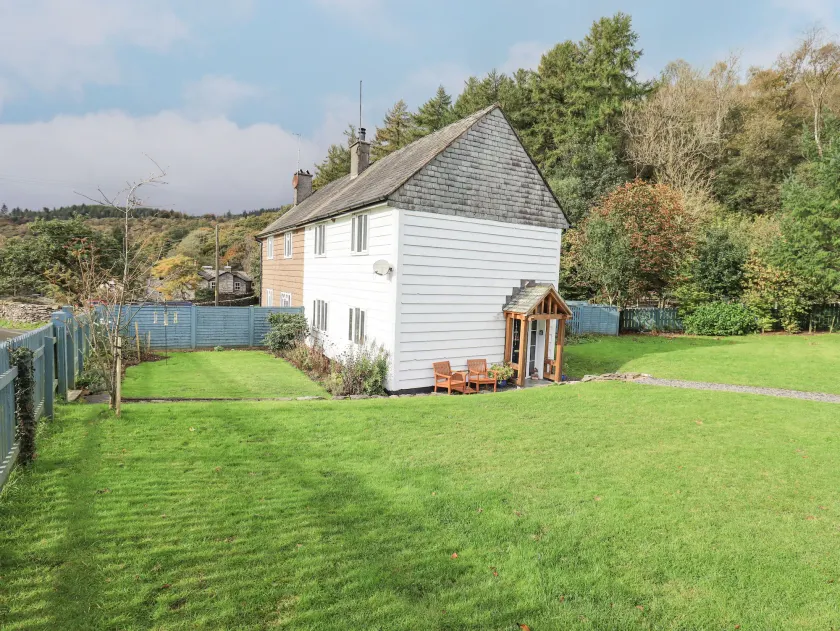Foresters Cottage - Image 1