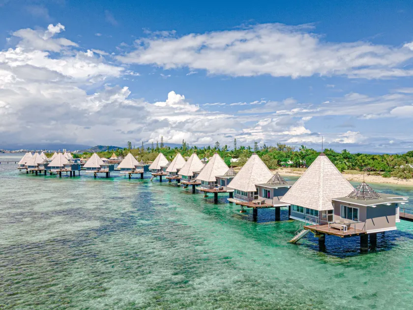 DoubleTree by Hilton Noumea Ilot Maitre Resort - Image 1