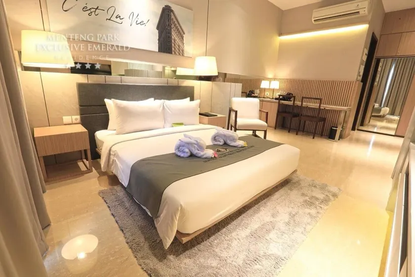 Menteng Park Exclusive Emerald - Image 1