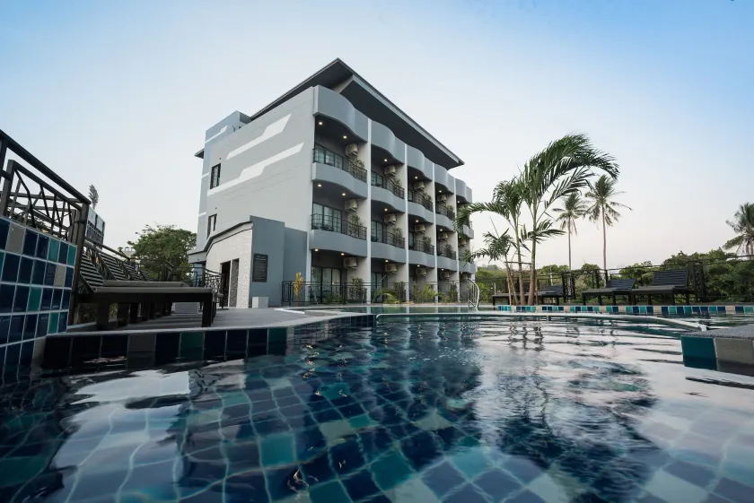 Little Loft Hotel - Image 1