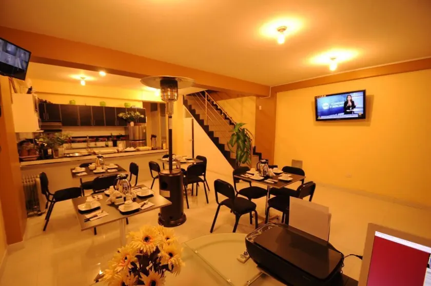 CASA DORADA Y TOURS  - Reception