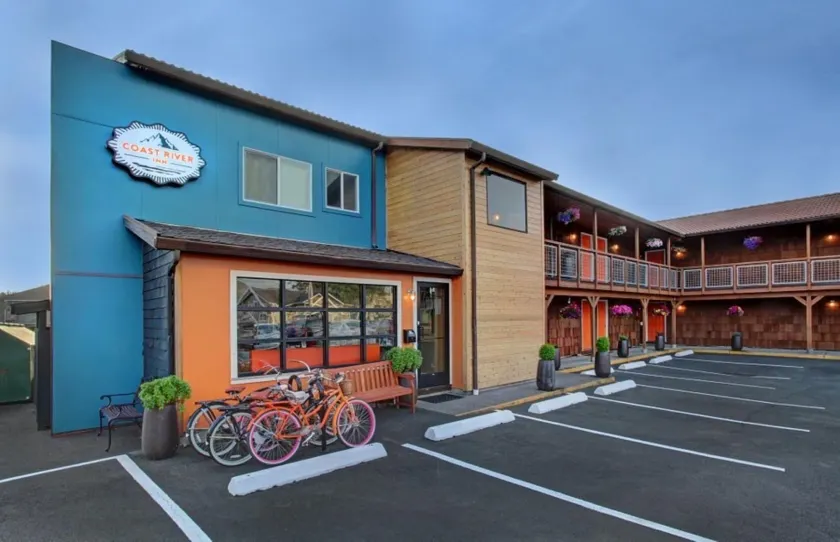 Coast River Inn by OYO Seaside - Image 1