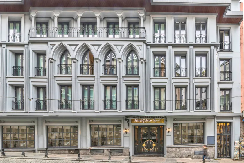 Golden Royal Hotel & SPA - Image 1