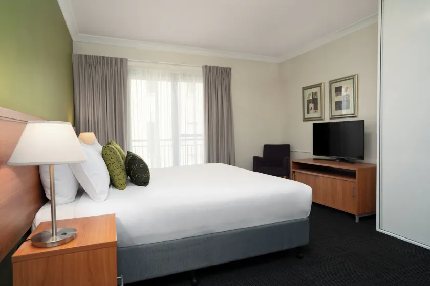 Leisure Inn Spires - Image 1
