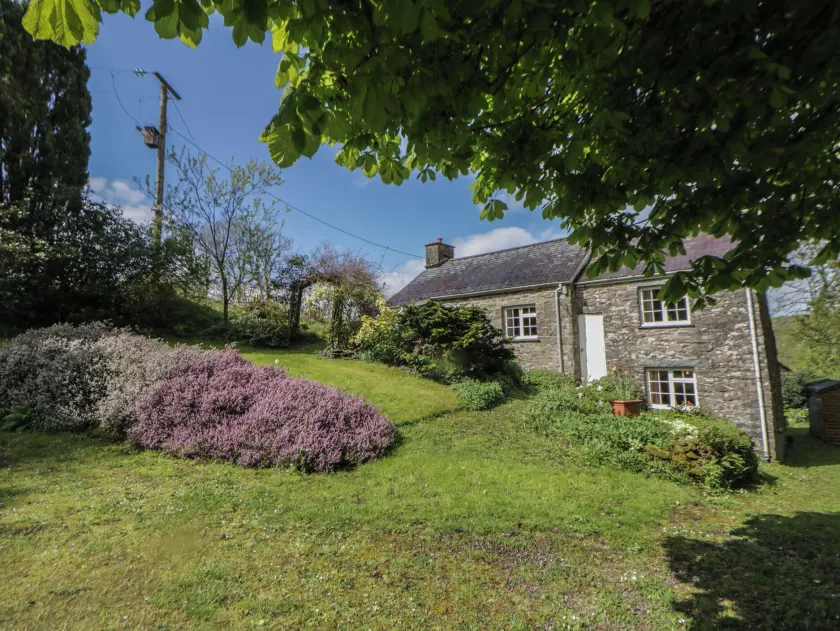 Tyn Y Fron - Image 1