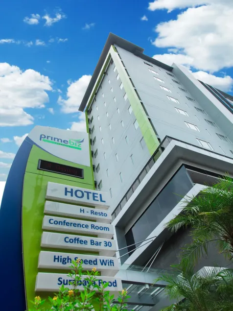 PrimeBiz Hotel Surabaya - Image 1