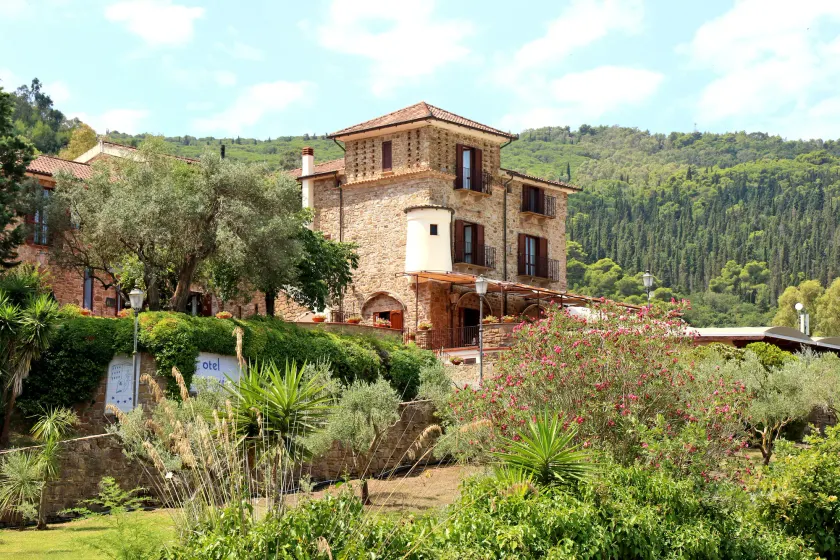 Hotel Hermitage - Image 1