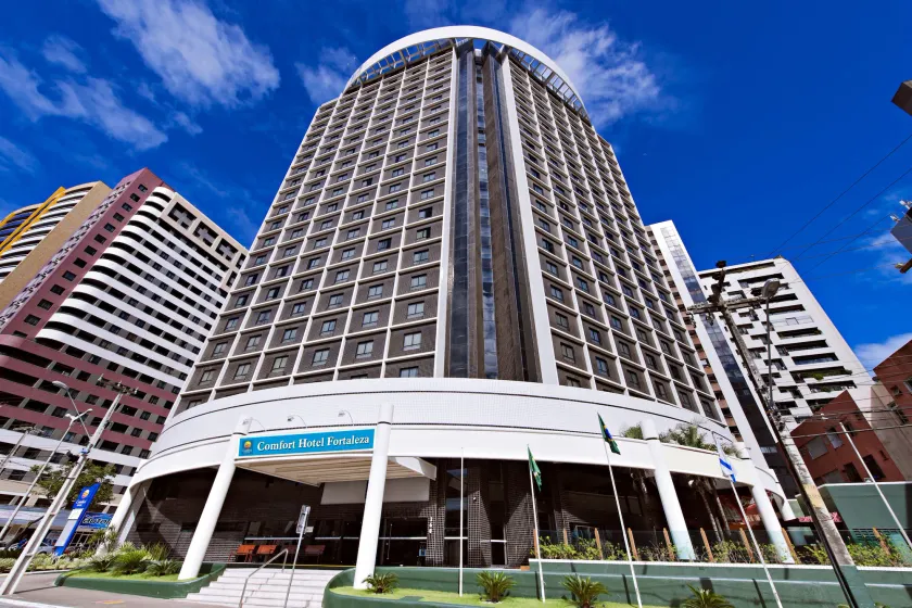 Comfort Hotel Fortaleza - Image 1