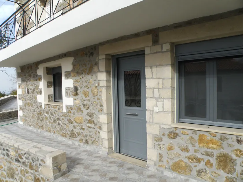 "tratidional House in Kalivos" - Image 1