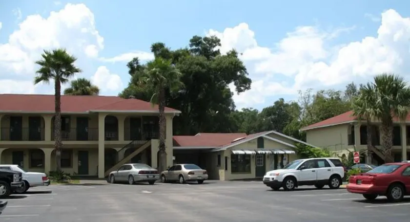 Orange City Motel - Orange City - Image 1