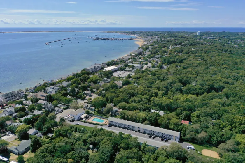 Cape Colony Inn - Image 1